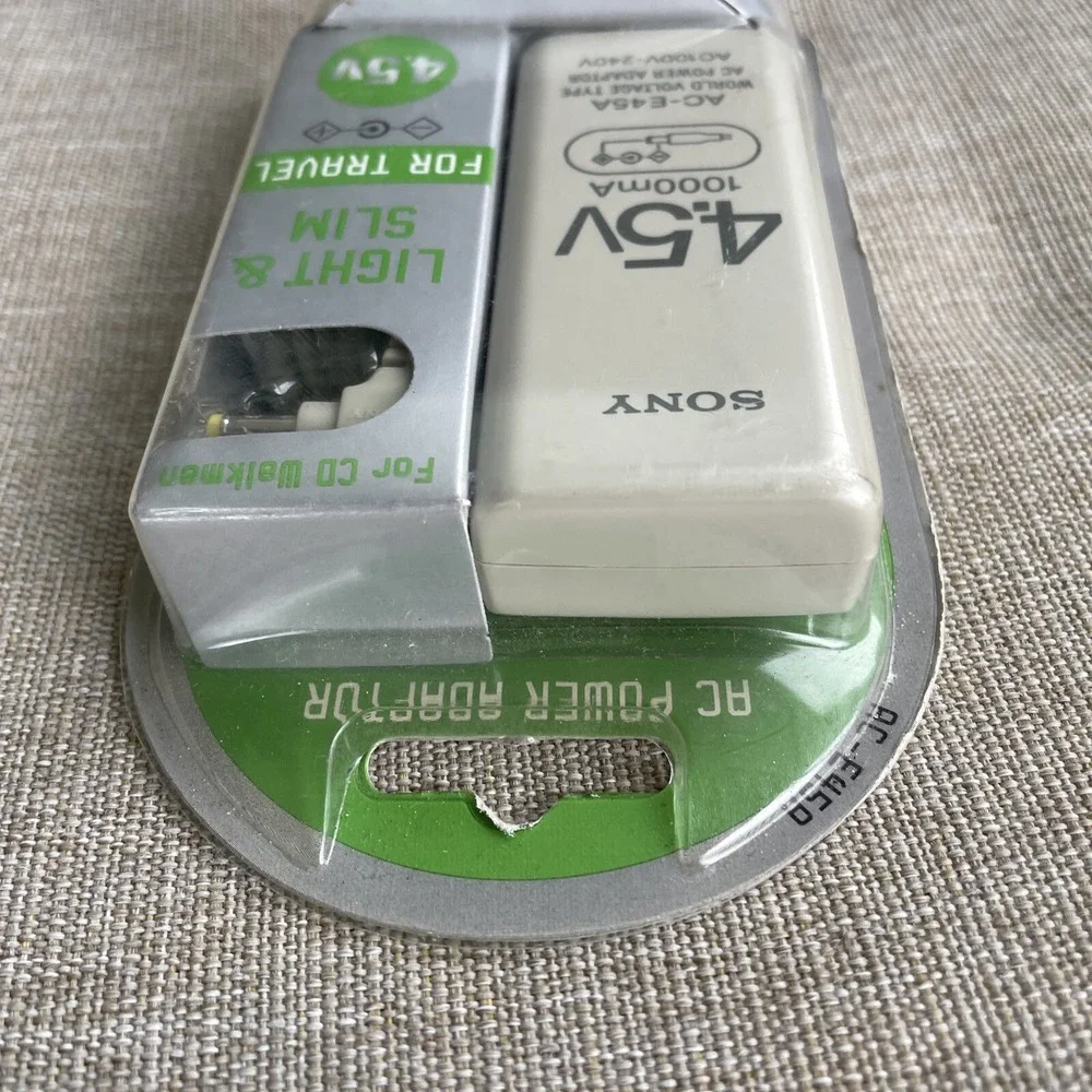 Sony AC-E45A Worldwide AC Power Adapter CD Walkman 4.5V Travel Slim Unopened